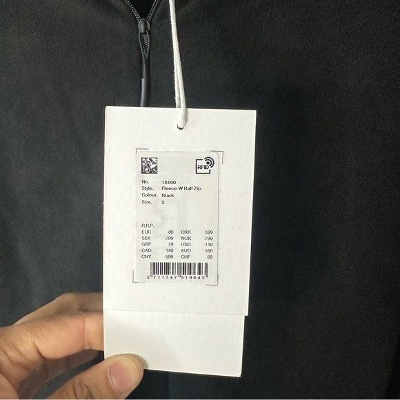 RAINS cropped half-zip fleece pullover size small NWT - Picture 5 of 5